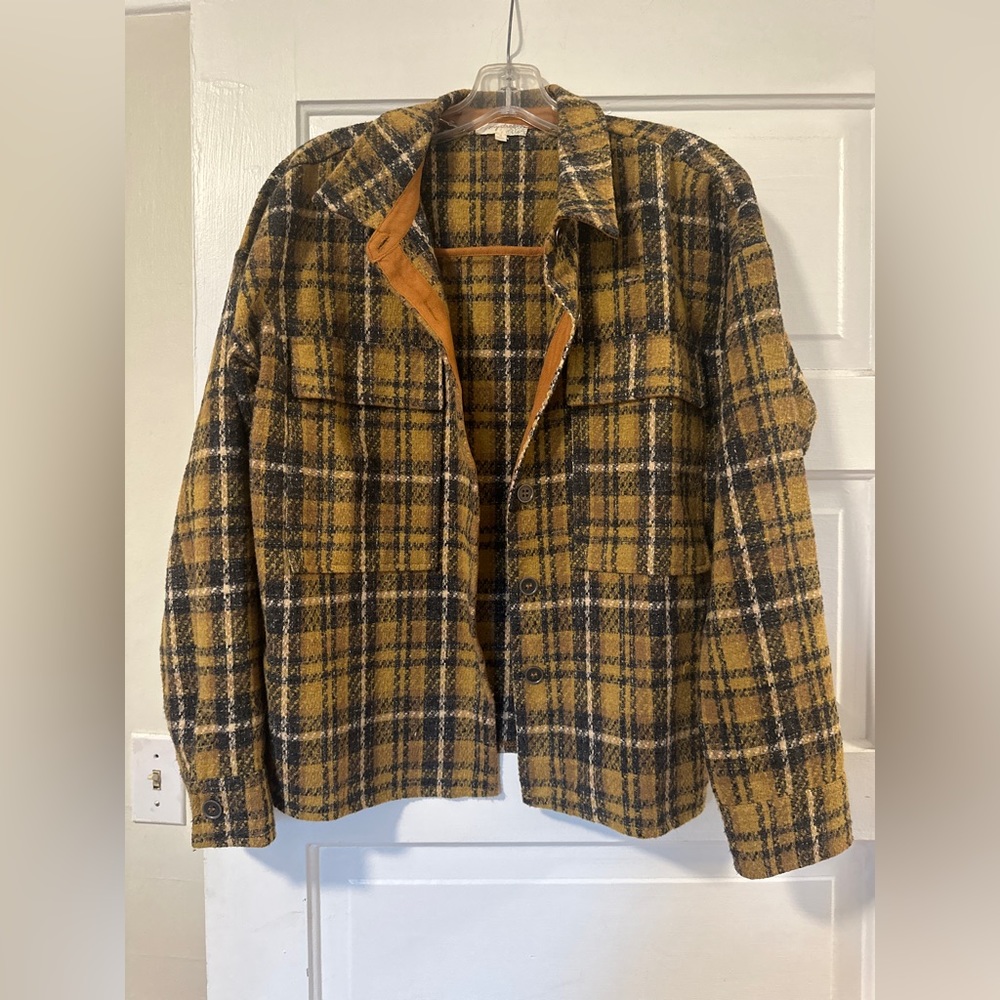 Barely Worn Women’s Size Medium Mystree Lightweight Jacket.